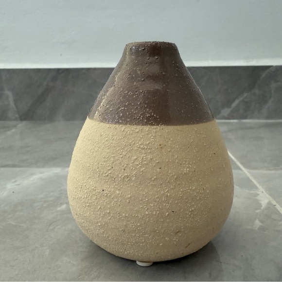 At Home Small Decorative Ceramic Painted Set Of Pots - Picture 6 of 11